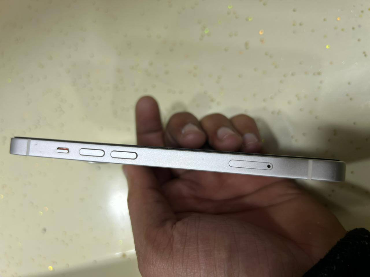 ايفون ١٣ العادي ذاكره ١٢٨ بطاريه ٨٤ نسخه شرق اوسط *الوكاله* كامل ملحقات من حيث باكيت والكيبل  سعر ٤٢٥ وبي مجال نضيف  جهاز  #ايفون


**إذا كنت صاحب هذا الإعلان وتريد حذفه لأي سبب، رجاءا أرسل رسالة إلى الدعم الفني**