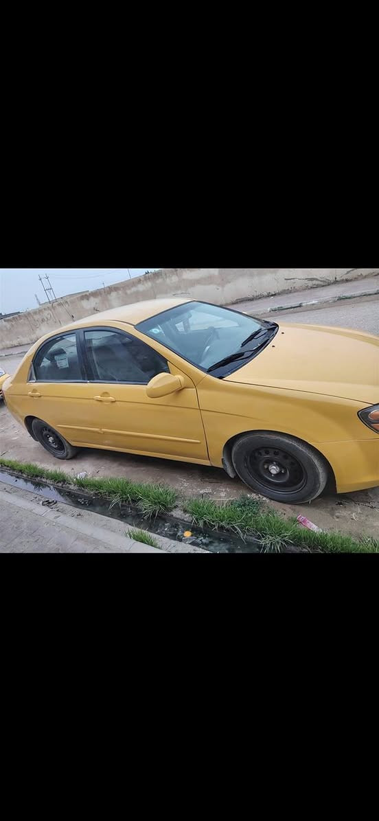 السلام عليكم سبكترة 2009 وارد امريكي مكينة وكير وحدادية وتبريد عل شرط السنوية لل 2029 والهيئة مصفرة ورقم ذي قار وراعيهة بالسماوة سعر 75 وبيهة مجال للشراي 

تفاصيل اكثر اتصل عل خط
***********
***********
