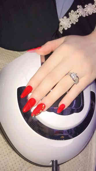 عروض لفتره محدوده 💅
اكرلك مع ديزاين اضفرين 13 الف فقط 

ضمان الاكرلك شهر 🩷.
العنوان الحسينيه السوق الاول
***********
