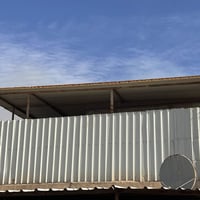 بيع مستعجل ساندويچ بنل بيت بمساحة 70 م يحتوي على غرف عدد 2 وحولي   شبا...