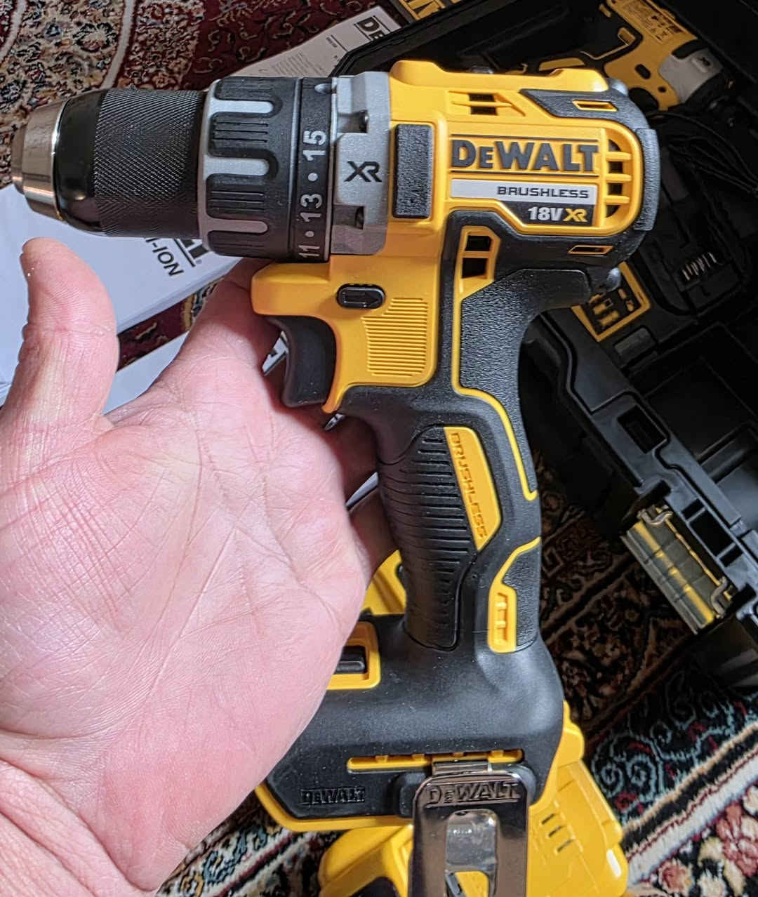 بكج ديولوت برشلس اصلي وكاله جديد لوك السعر 375 قفل


**إذا كنت صاحب هذا الإعلان وتريد حذفه لأي سبب، رجاءا أرسل رسالة إلى الدعم الفني**