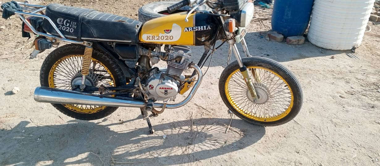 ارشا 20ادوات للبيع مكفوله من كلشي مكينه خرسه ماتنسمع كهربايات شغاله جاهزه من كلشي مكان سوق لشيوخ سعر 400وهاذ رقمي***********
