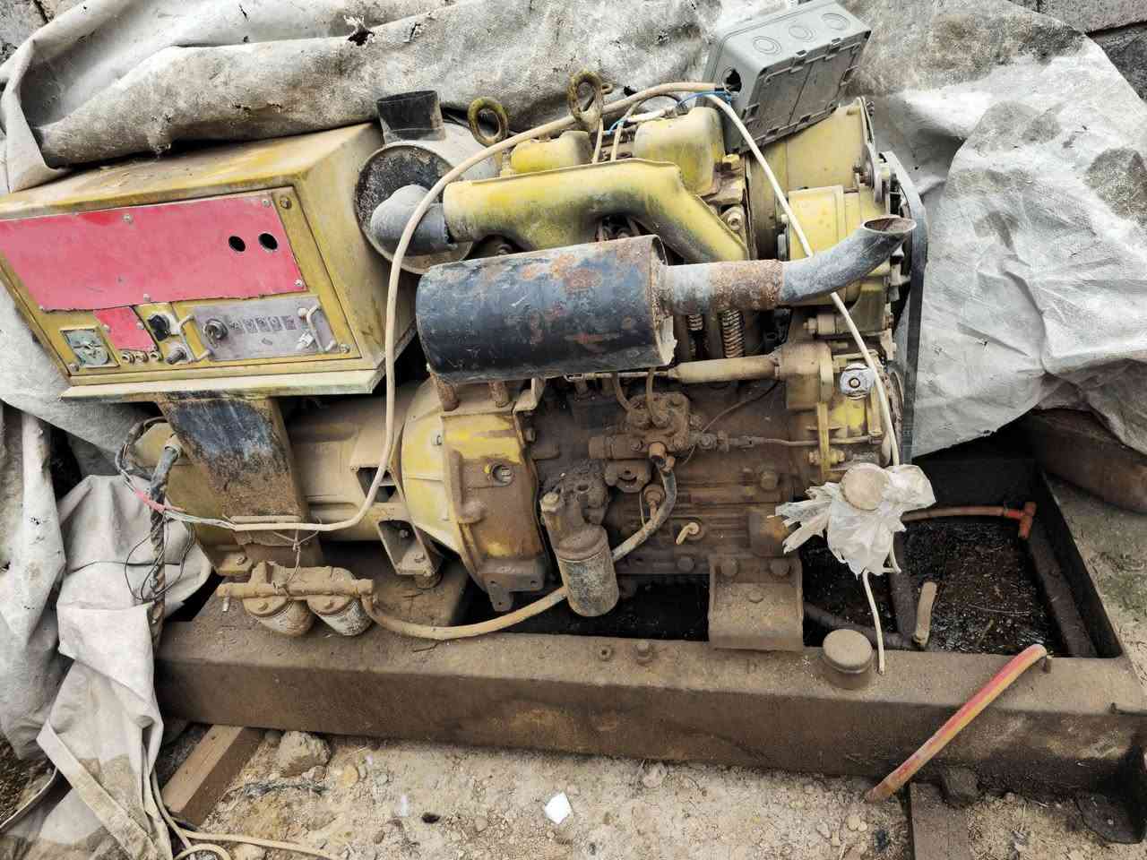 السلام عليكم مولد سباي بستمين شغال للبيع او مراوس حسب الاتفاق للأستفسار ***********
