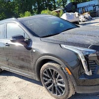 للبيع كاديلاك XT4 وارد امريكي مديل 2023  فول مواصفات 1/1 اعلى فئه ( بل...