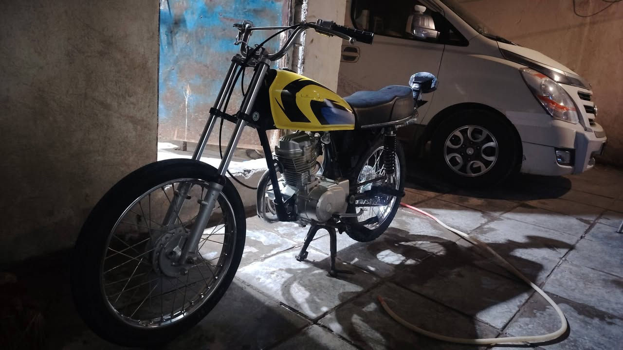 للبيع نامه مبدل كاور دراجه نضيفه كلش سعره 550 وبيه مجال *********** هاذه رقمي
