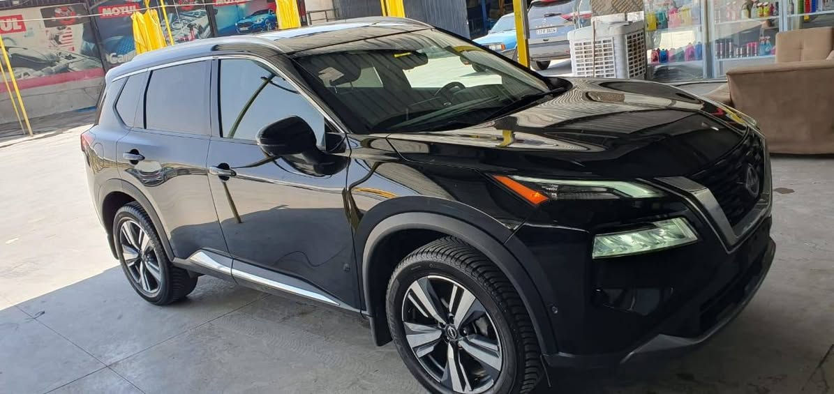 NISSAN ROGUE 2023 SL
فول فول مواصفات SL
بدون صبوغ كلين
بانوراما بسمه شغال 
كشنات تبريد رادار كاميرا 5
برده فورويل 4X4 
عنوان اربيل موبايل وتس اب 
***********
*********** أربيل, العراق
