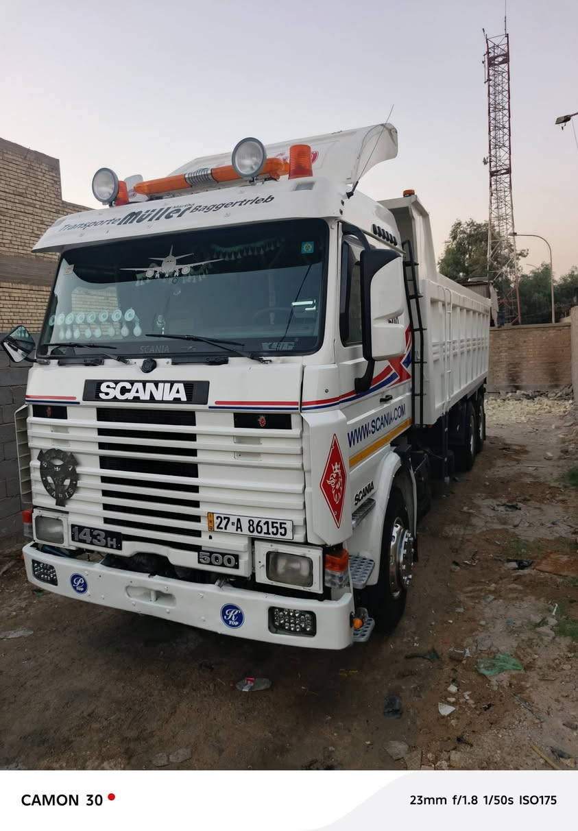 السلام عليكم سكانيا 43 مكينه 6 13 88 جير 9003 x 3 سياره جاهزه تخم تاير سنجل توبلس سياره سياره نظيفه جديده خير من الله وهذا رقم راعيها***********
