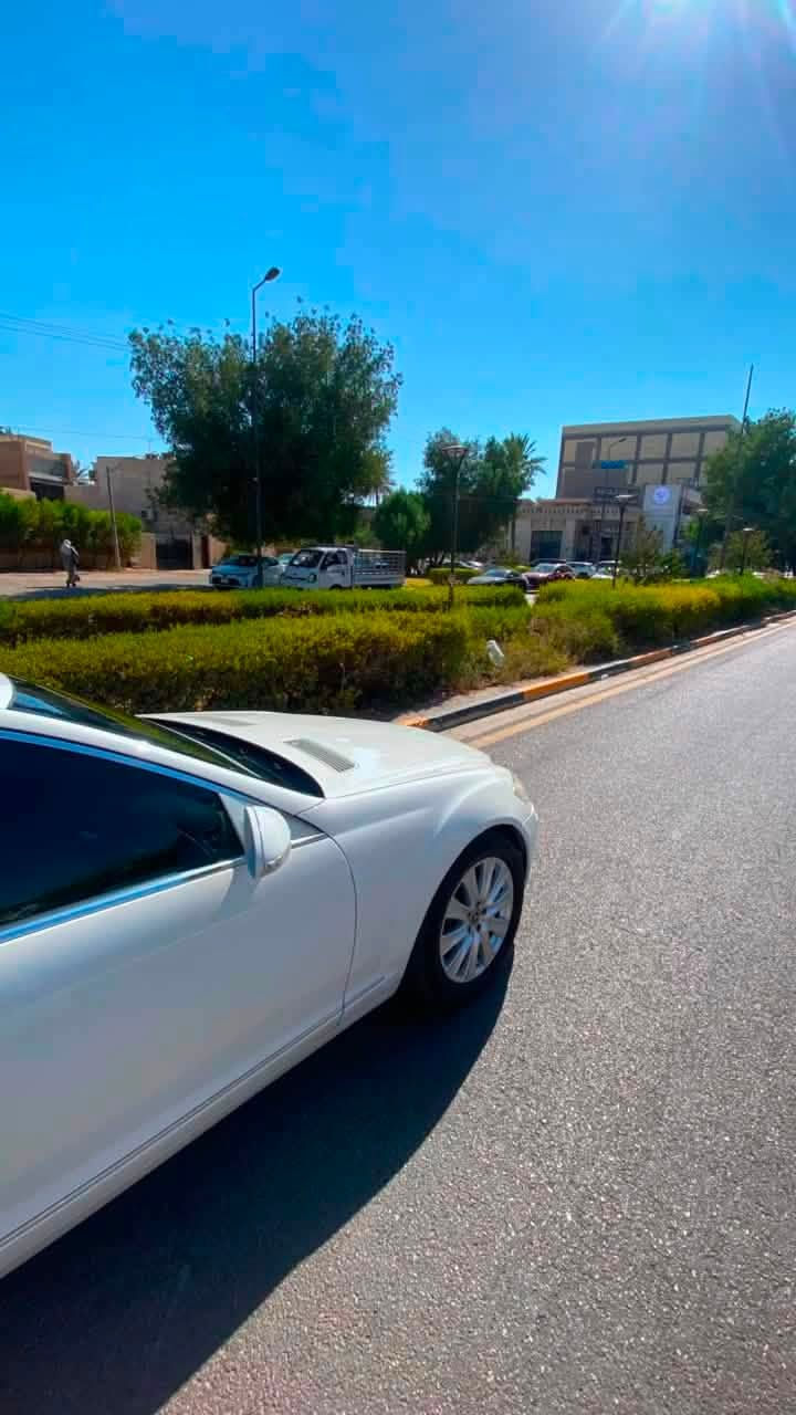 ✨ مرسيدس S350 تنفس طبيعي موديل 2008  مسجله 2006 دخول جديد 

سيارة مرتبة ونظيفة،  وتحويل وكالة بنفس يوم ا

✅ السنوية لغاية 2030
✅ بدون أي غرامات
✅ فول مواصفات (1/1)
✅ 5 قطع صبغ فقط
✅ بدون دواخل
✅ الطخات بسيطة وتم تصليحها

🚗 السيارة جاهزة للاستخدام وما تحتاج أي مصروف.

💰 السعر: 170 ورقة

📍 الموقع: بغداد – اليرموك

📞 ***********
اتصال أو واتساب.

المعاينة خير دليل، والجاد حياه الله.

