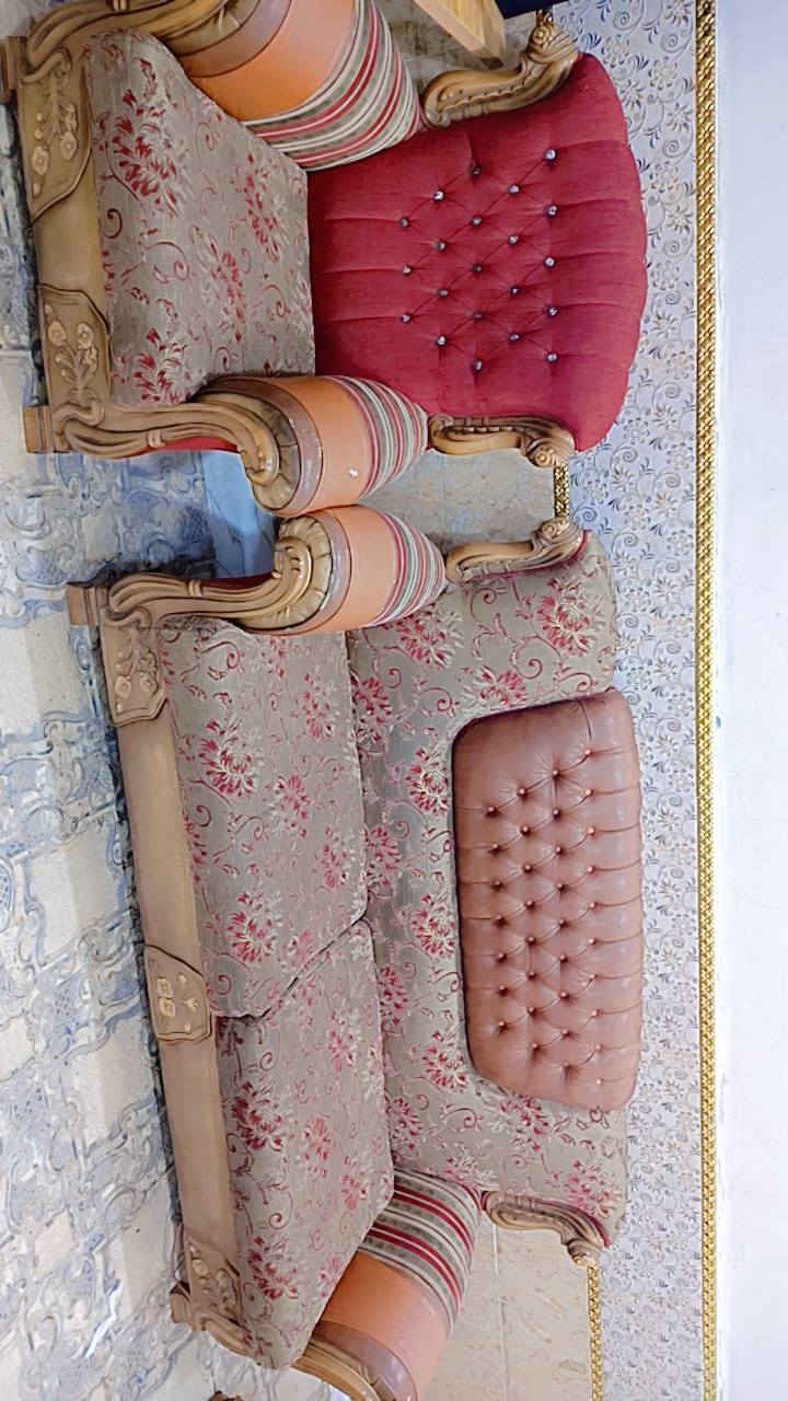 تخم للبيع ١٥٠ وبي مجال 
ست قطع ٤نفر ٢كبير
الميز (٤٠)الف


**إذا كنت صاحب هذا الإعلان وتريد حذفه لأي سبب، رجاءا أرسل رسالة إلى الدعم الفني**