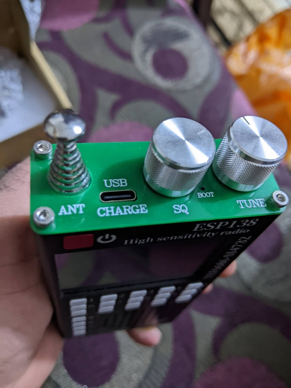 متوفر للبيع فول باند نظامين جديد لوك 
FM/LW/MW/SW/SSB/AIR
السعر    150


**إذا كنت صاحب هذا الإعلان وتريد حذفه لأي سبب، رجاءا أرسل رسالة إلى الدعم الفني**