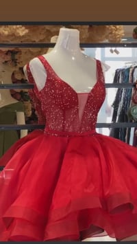 بدله • مقاس ٣٨/٤٠ • لبست للحنة