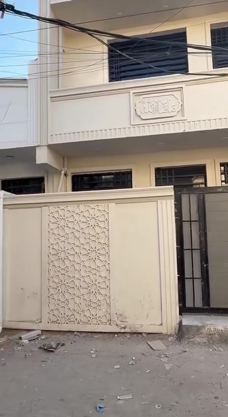 دار للبيع حديث زيرو 
المساحة 110 متر واقع حال 120 الوجه 5 

يحتوي على  مدخلين و3غرف نوم و3 صحيات وستقبال وصالة ومطبخ ومنور 

ملك صرف زراعي سند 25 
العنوان گميرة قرب جزيرة بغداد سياحية 
للاستفسار ***********📞☎️

#عقارات #بغداد #عقارات_بغداد #عقارات_زراعية #جزيرة_بغداد_السياحية  #دوانم #عقارات_سكنية #الجزيرة_السياحية #دور_للبيع  #مجمعات_سكنية #عقارات_العراق #الاعظمية #الصليخ #دوانم_للبيع   #اكسبلور #دور_زراعية #محافظات_العراق #طابو  #عقاراتي
