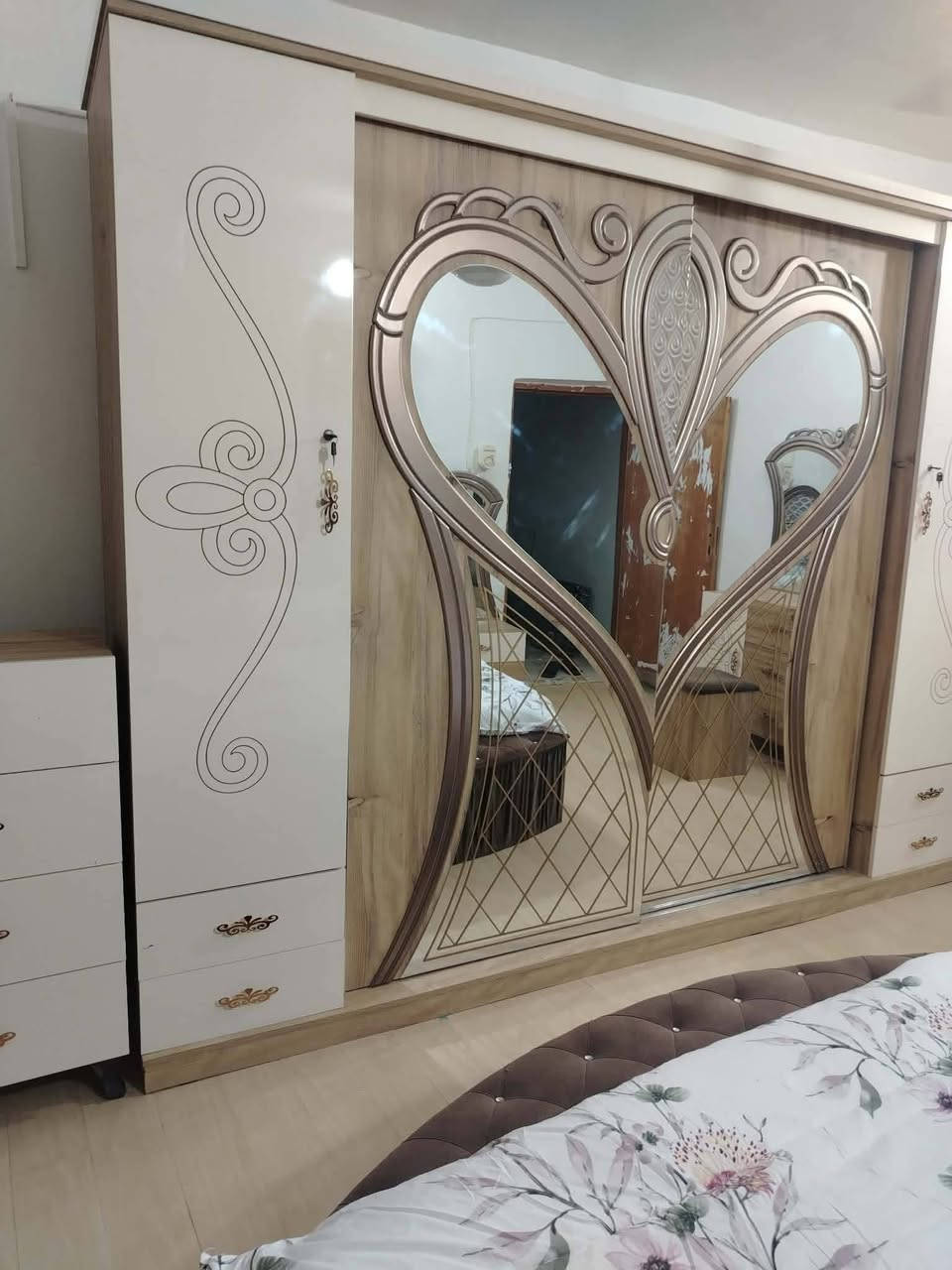 غرفة تركيه نضيفه كلش ضخمه مابيه الي اضرار نفس اي بصوره جديده 750 مكان ديوانيه


**إذا كنت صاحب هذا الإعلان وتريد حذفه لأي سبب، رجاءا أرسل رسالة إلى الدعم الفني**