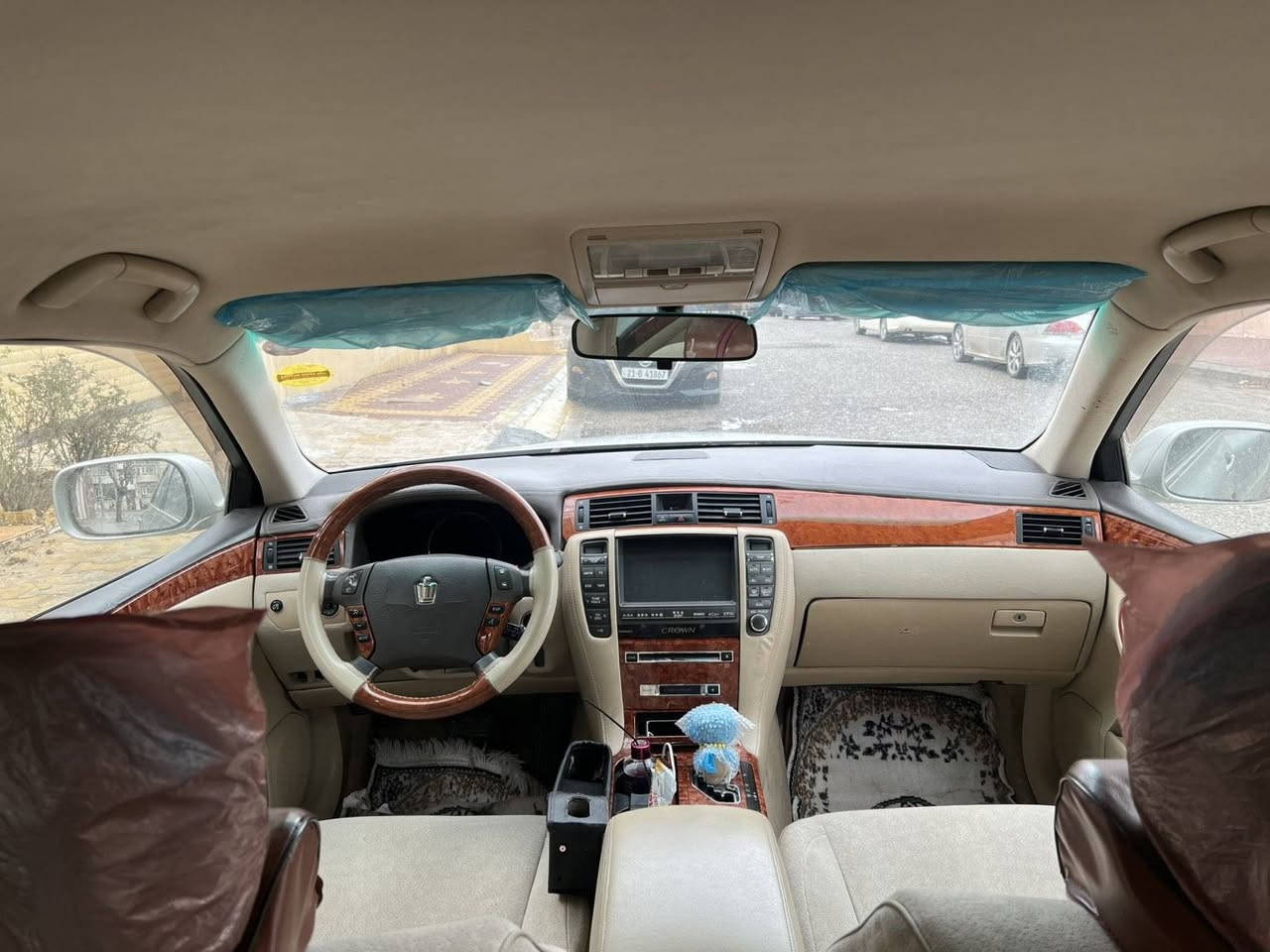 ەسەرەتا بەناوی خوای گەورە   شاهینە مۆدێل ٢٠٠٥ مەکینە١٨٢. سەیارە کە دوو دوگمەیە   ناو زەردە  جوار تایەو ویلی مایباخی لەسەرە سەیارە کە تا بڵێی جوانە هەموو شتێکی   وەک بیلیدی ماوەتەوە. بێ مەسرەفە   سعری٥٩گەڵا مەعامەلە   ڕەقم تەلەفون***********
