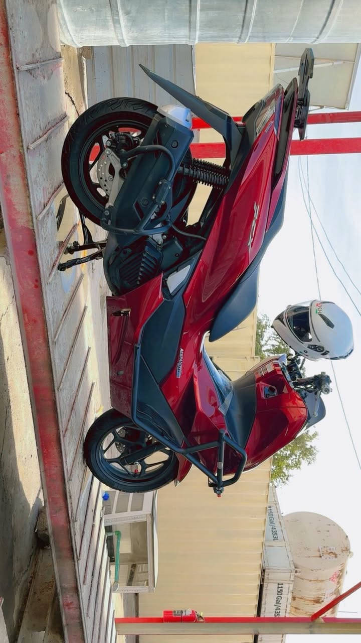 Pcx
جيل الرابع يابانيه مكفوله من كلشي مابيها نقص
مغلفه بي بي اف حمايه 
مكاني الزعفرانية

***********
