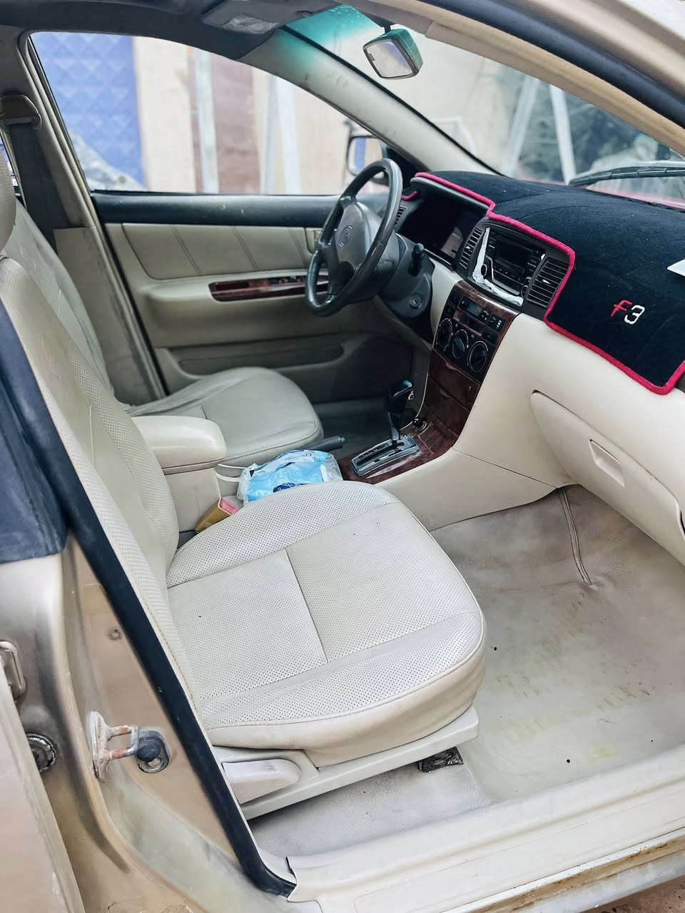 السلام عليكم للبيع بيوايدي f3 مديل 2010 مصبوغه حزام تخم تاير جديد حداديه جديده مشط جديد كير ومكينه كورلا خير من اللّٰه تبريد ثلج رقم جديد سنويه 2030 مكاني البصره***********
