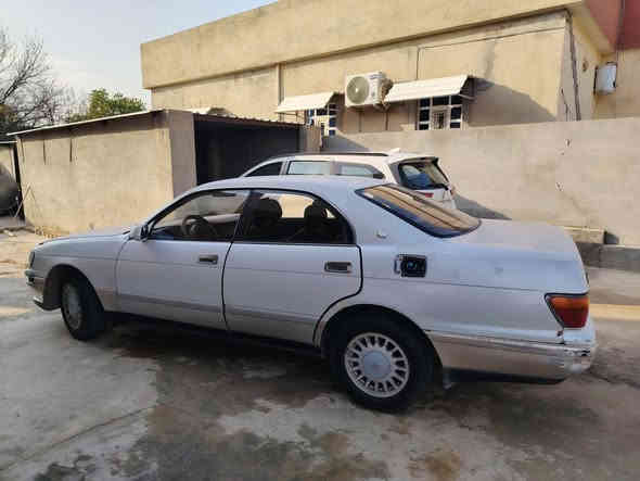 بطه منفصل للبيع موديل 93 رقم نينوى الماني بسمي محرك نظيف صدر نظيف تبريد شغال سياره جاهزة 

***********
