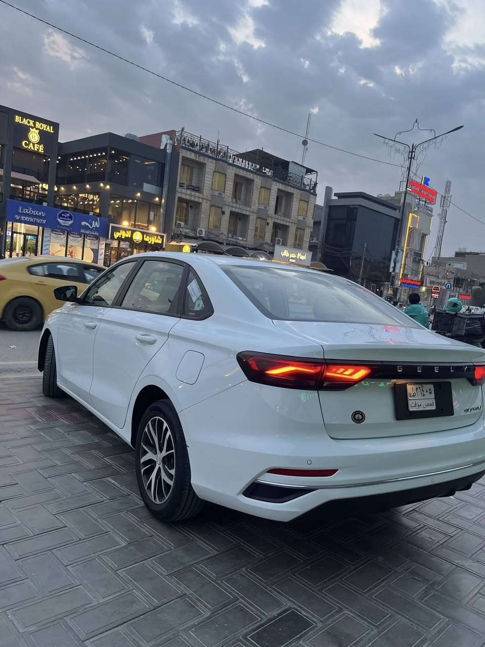 جيلي امگراند 2023
السلام عليكم للبيع جيلي امگراند 2023 خليجي بدون رقم تترقم جميع المحافظات جاهزه من كل شي محرك 1500 شاشة كبيره حساسات  خلفيه تبريد قطعتين ثلج بصمة تشغيل + بصمة باب + سايد بريدك كهربائي نظام اوتو هولد تشغيل عن بعد تحكم ستيرن جهتين تثبيت سرعة 
بيهه تبديل جاملغ وبنيد بدون عابر بدون ارباك 
مكاني بالسماوه  رقم موبايل ***********
السعر 93
