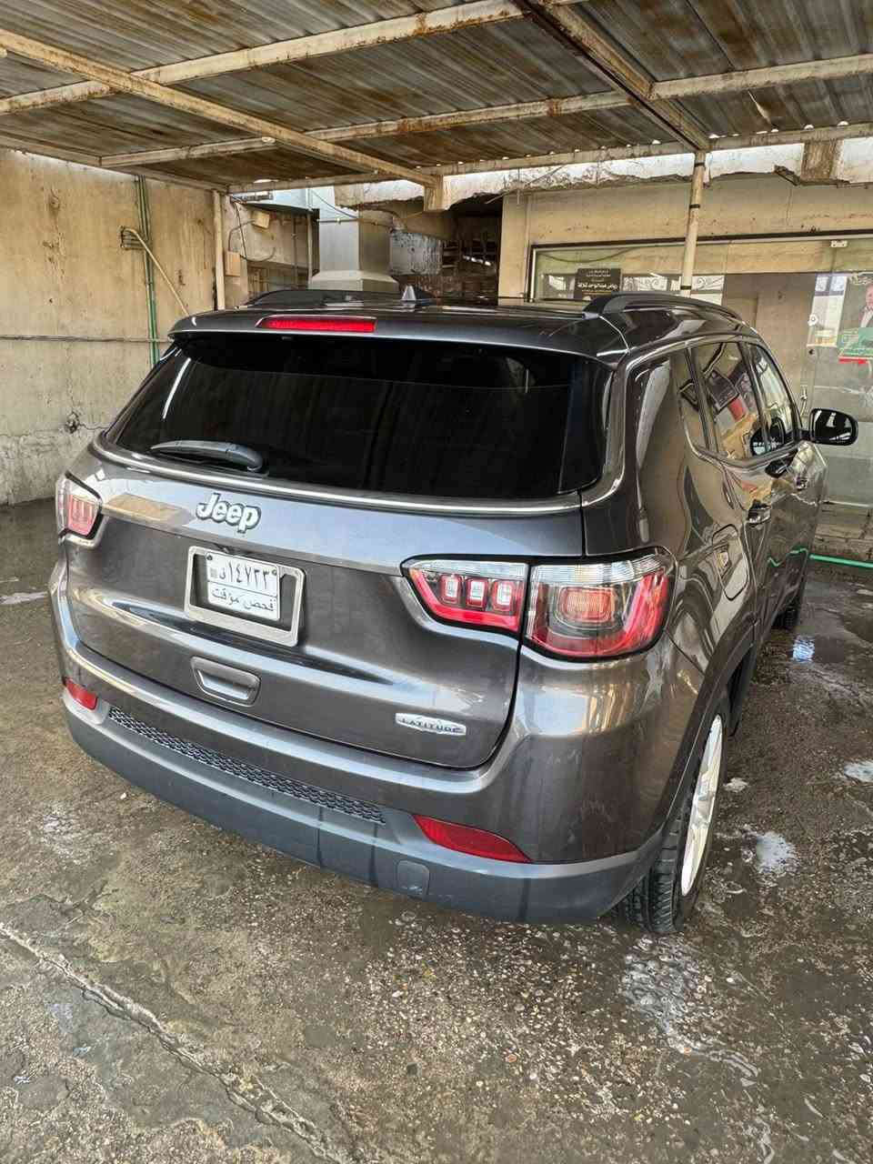 جيب كومبارس موديل 2022 بدون رقم صبغ 3 قطع ماشيه 48 الف سعرها 105$
***********
