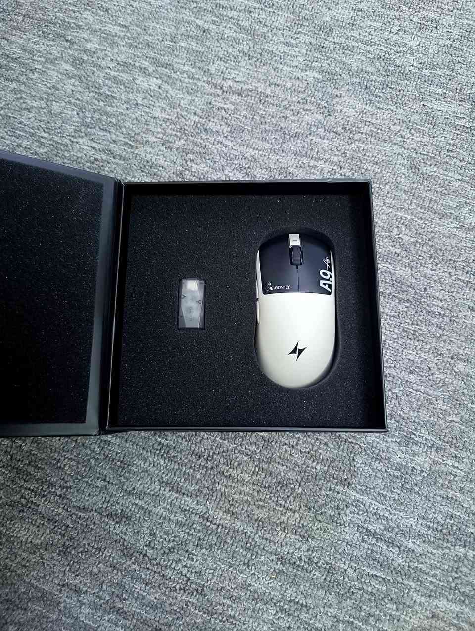 ماوس ATK A9 Air النادر
ماوس مايحتاج احجي عنه راقي 
سنسر 3950 ultra
8k hz
47gram
125الف


**إذا كنت صاحب هذا الإعلان وتريد حذفه لأي سبب، رجاءا أرسل رسالة إلى الدعم الفني**