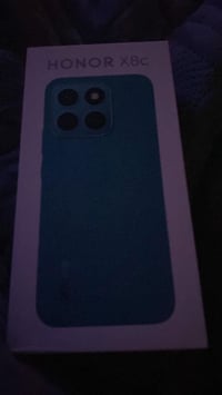 جهاز هونر x8c للبيع نضيف  ذاكره256 رام 8GB لون اسود  شاحنه 35واط بي كس...