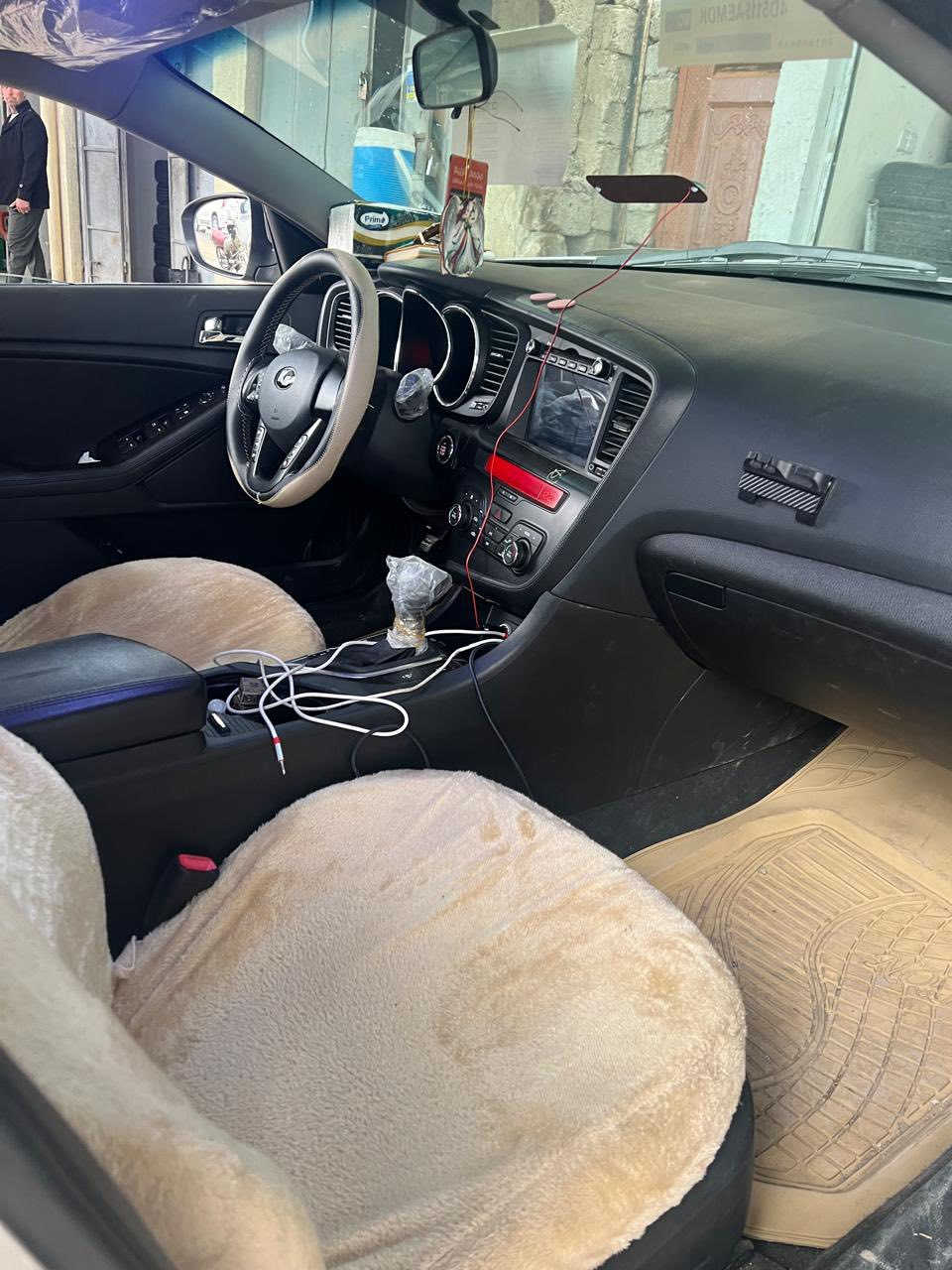 السلام عليكم  اوبتيما K5 للبيع موديل 2014  كصة تكم فقط فول مواصفات بصمة كشنات جلد محرك 2400  مابيها نقص جاهزة كصة جديدة مكانها الزوية 

السعر 47  ***********
