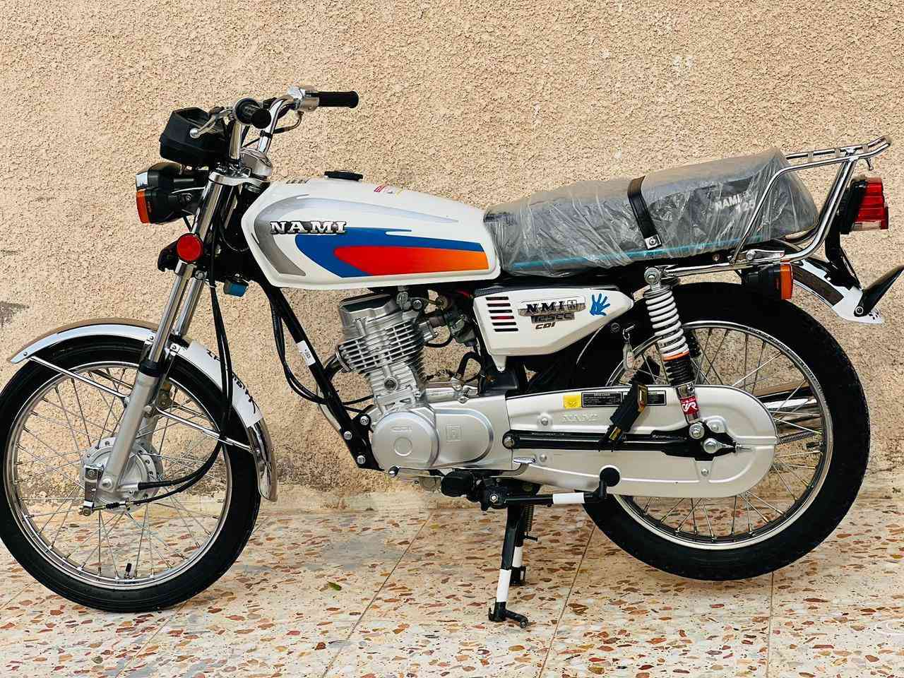 سلام عليكم اصلي شلامجه 23 دخول 24 درجه زيرو سحك بعده دراجه مضومه ما طالع بيه شراي ينتصل بخدمتك ‏‪0772 456 0522‬‏   مكاني   كوت
