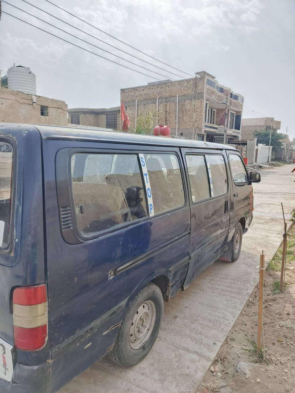 السلام عليكم كيه تيوته هايس محور كاز 14مديل 98ب20وبيهه مجال قضاء الرفاعي للاستفسار ***********
