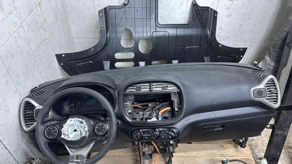 السلام عليكم تفصيخ وارد امريكي ***********
