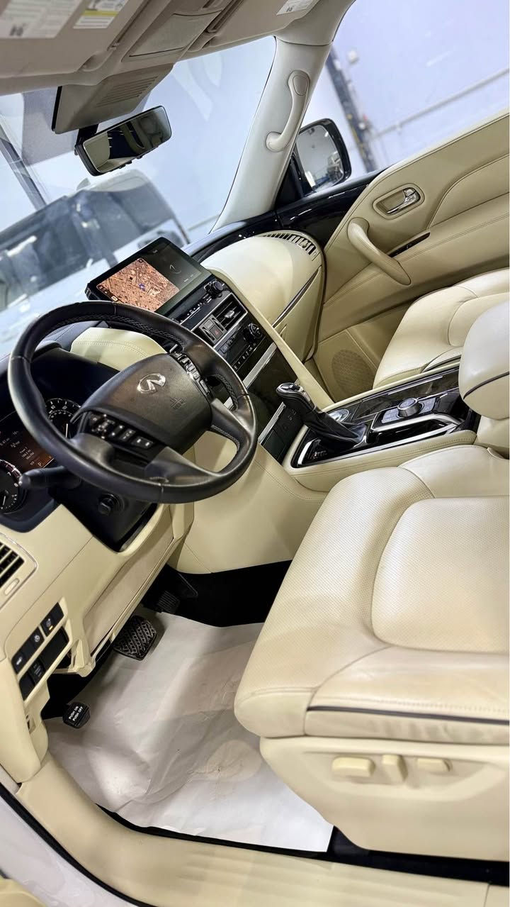 نفينيتي QX80 2023 فول فول ..مواصفات ،بصمه سلايد كشن جلد كشن هيتر سكان هيتر كشن خزن شاشه كبيره ٥ كاميرات حساس رادارات امامي و خلفي لايتات LED زينون كشن VIP ٣مقعد سكان و مرايه كهربائيه و بعد هواي مواصفات فقط ماشيه ٢٠ الف بدون صبغ فقط بونيد و شويه جاملغ PDR 
…..398$  *********** أربيل, العراق
