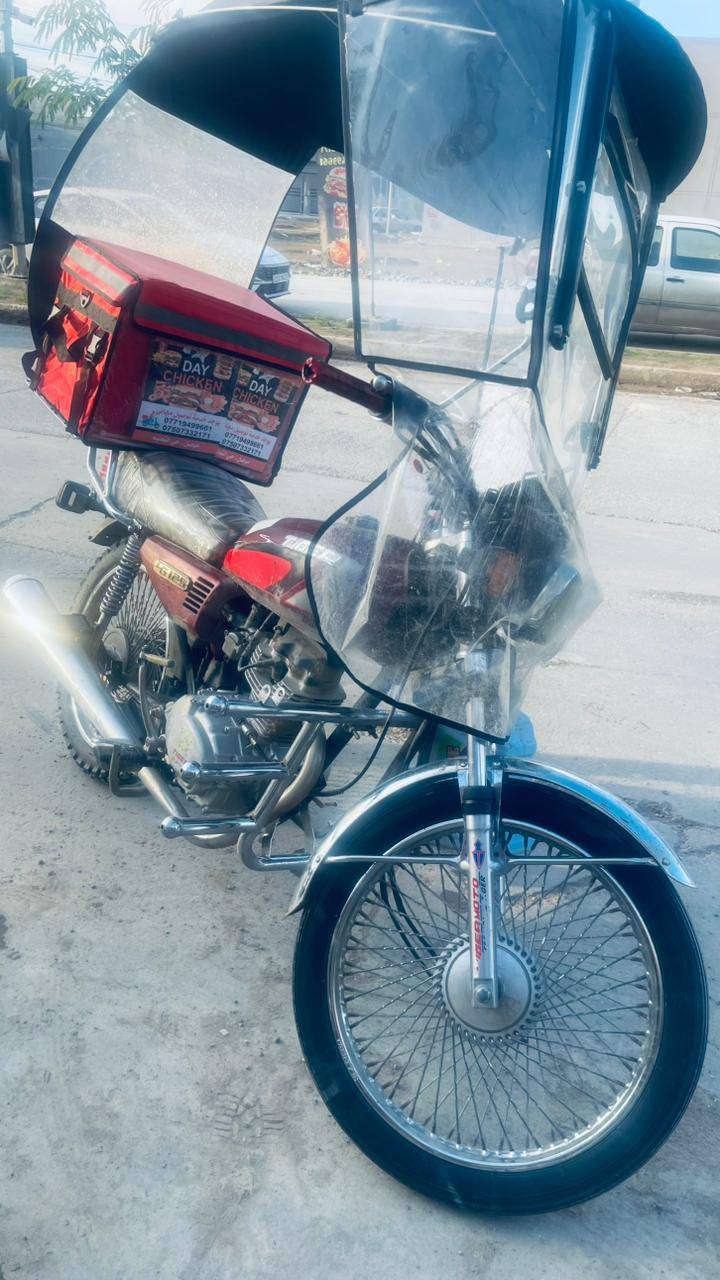 تايكر للبيع 2019معمر جديد وايرمنيه شغاله كلها تواير جديده المضله وياه درع هم السعر300بي مجال شي قليل حي التعليم العالي ***********.
