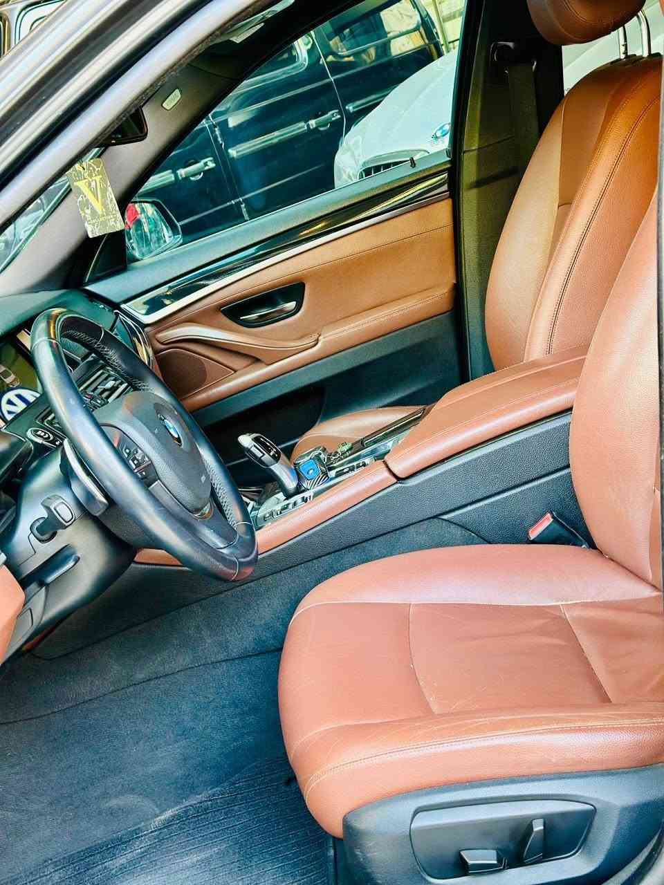 🔥 BMW 520i للبيع 🔥
موديل 2016
لون فيراني مميز
فبريكة بالكامل
عداد 183 ألف كم
🚗 حالة ممتازة – جاهزة للفحص
📞 تواصل فون أو واتس
Wa.me/201095491666
01095491666 – مريم القاهرة, مصر


**إذا كنت صاحب هذا الإعلان وتريد حذفه لأي سبب، رجاءا أرسل رسالة إلى الدعم الفني**