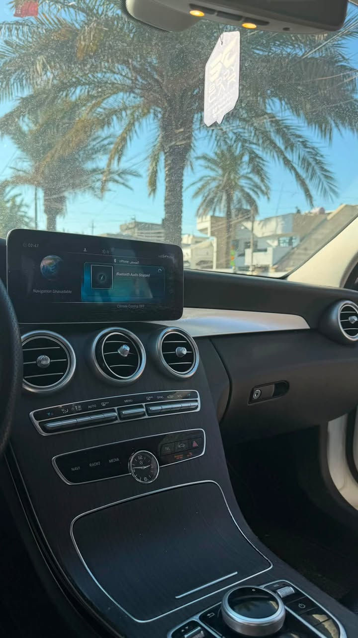 السلام عليكم
للبيع Mercedes C300 2019 (تو ويل) 

سعر مناسب جداً 🔥

سلايد 

 داخل الوان 64 لون

كشنات كهرباء

كشنات تدفئة

سستم سماعات برومستر

ماوس

شاشه كبيره

جنطه كهرباء

ابواب بصمه 

شاحن وايرلس

كار بلي

كامره خلفيه دواره

5انظمه قياده

استيرن G 

لايتات زينون ٨ عدسات

رادار امامي 

رادار خلفي 

نقطه عمياء

ماشيه 110 الف 

كير ومحرك مكفولات من الفتح والتبديل 
السياره أمريكي كلين تايتل بل عراق باب سايق صبغ يعني قطعه حده صبغ
مكانها المنصور

للاستفسار: ***********

السعر جدا جدا مناسب
