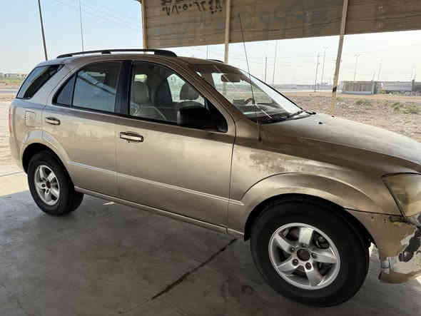 السلام عليكم 
سورنتو ٢٠٠٨ 
وارد امريكي
محرك ٣٨٠٠ 
كير بحاله جيده 
داخل جلد 
رقم سليمانيه 
بيهه جراد بالبنيد و الجاملغات الاماميه 
العنوان واسط قضاء العزيزيه 
***********
السعر ٨٠  و بيهه مجال
