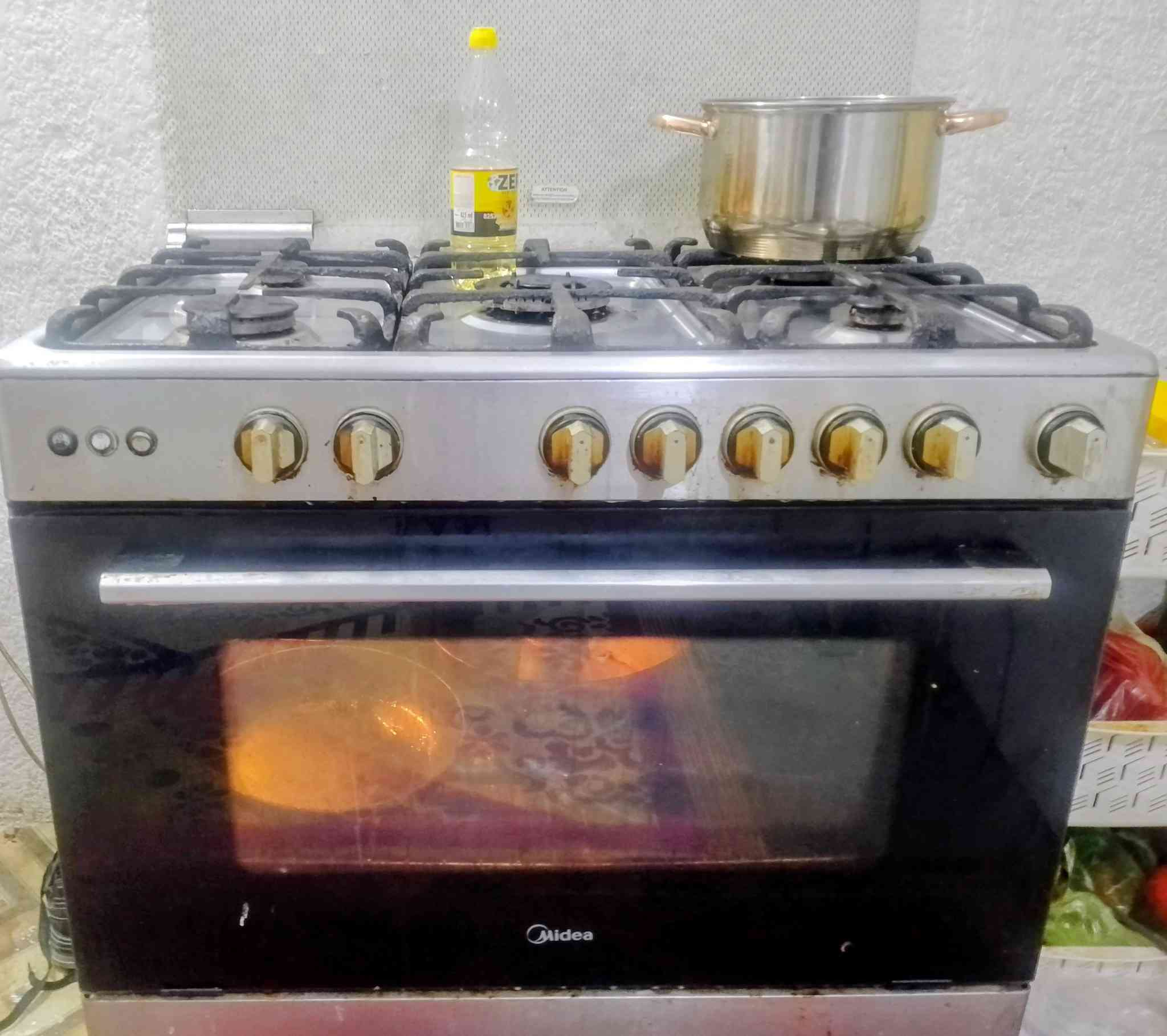 الكنتور صاج داخل خارج براغي ثكيل كلش ب250 وبي مجال بسيط الطباخ ب200 بي مجال بسيط كلش كلشي يشتغل كهربائيات جداحه شغال فرن فوك وجوه نوع ميديا القفص ب75 الدوره ابودشير خلف المركز ***********
