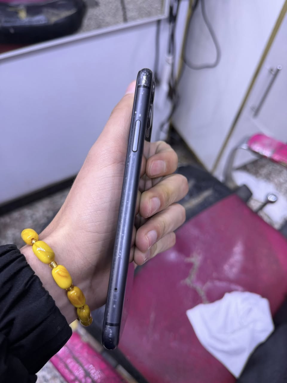 11عادي مبدل شاشه ذاكره128 بطاريه82
السعر140 وبي مجال قليل للاستفسار
***********
