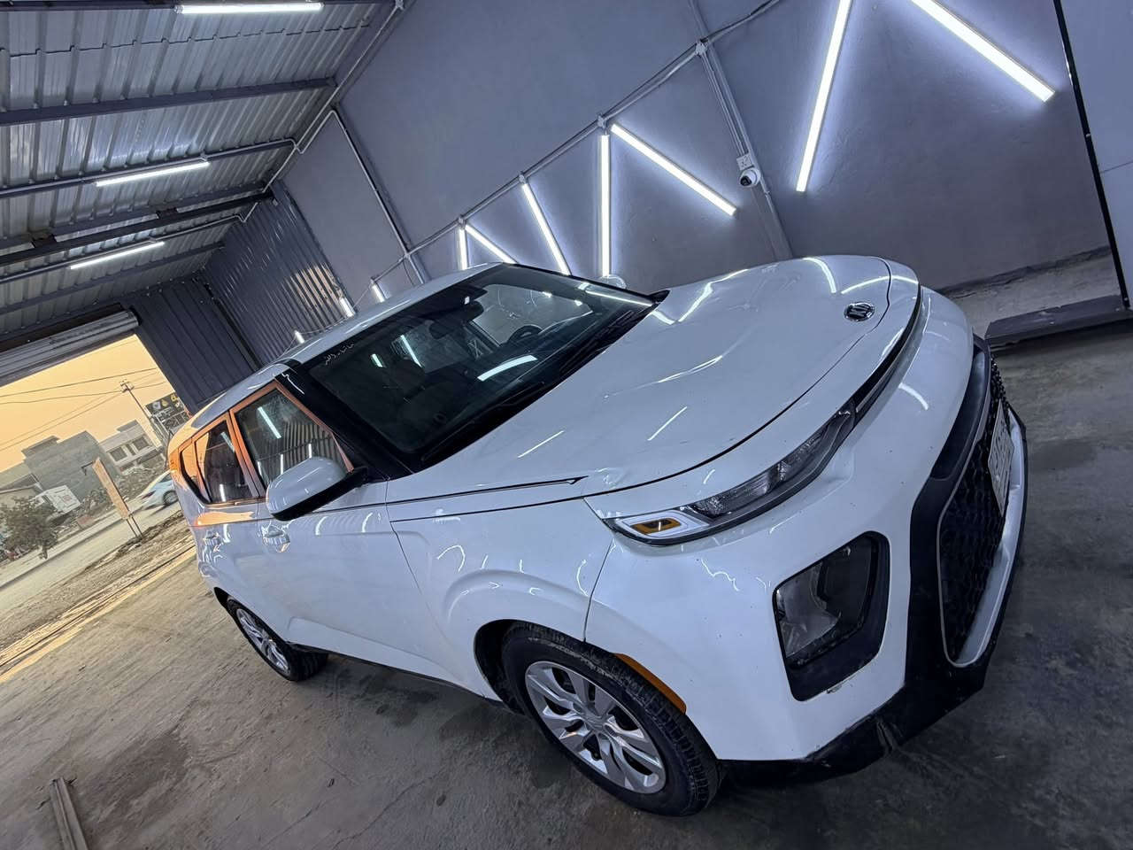 السلام علیکم
كيا صول 
موديل 2020
رقم بغداد مشروع وطني
وارد امريكي
المواصفات
مكينه دوش 2000ما مفتوحه
كامرا شاشه
تحكم جهتين
داخل لونين
سياره حادثه من امريكه طخات بدون لا شاصي ولا لغد بجم كبس ما بي ضربه بيه مكانات صبغ صور الحادث موجوده ويه لمنشور
السعر 118 وبيه مجال بسيط
مكاني بابل ***********
