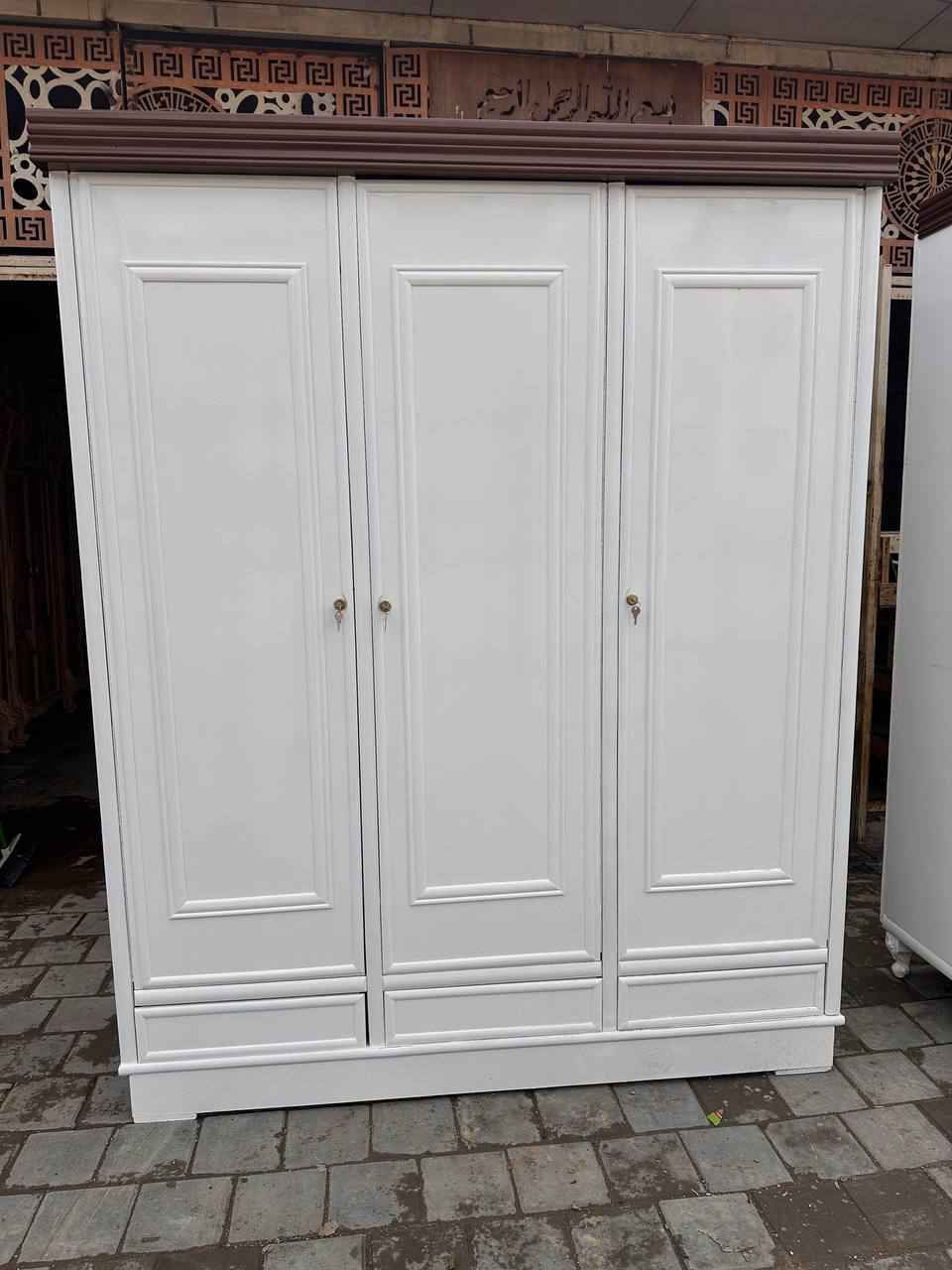 كنتور ابيض

ثلاث ابواب

#السعر 400 الف

قياس 3 باب
  الارتفاع مترين وعشرين العرض متر وثمانين

................................. 
اربعه باب
4 باب الارتفاع مترين وعشرين 
العرض مترين واربعين

#السعر 500 الف

توصيل بغداد مجاني 
اطراف ١٠ الف 

محافضات 
فلوجه ٥٠
حله (بابل)٥٠
كربلاء ٥٠
كوت(واسط قريبة فقط ) صويره  ٥٠
نجف ٥٠
دوانيه٥٠
ديالى (فقط بعقوبه)  ٥٠ الف بغداد, العراق


**إذا كنت صاحب هذا الإعلان وتريد حذفه لأي سبب، رجاءا أرسل رسالة إلى الدعم الفني**