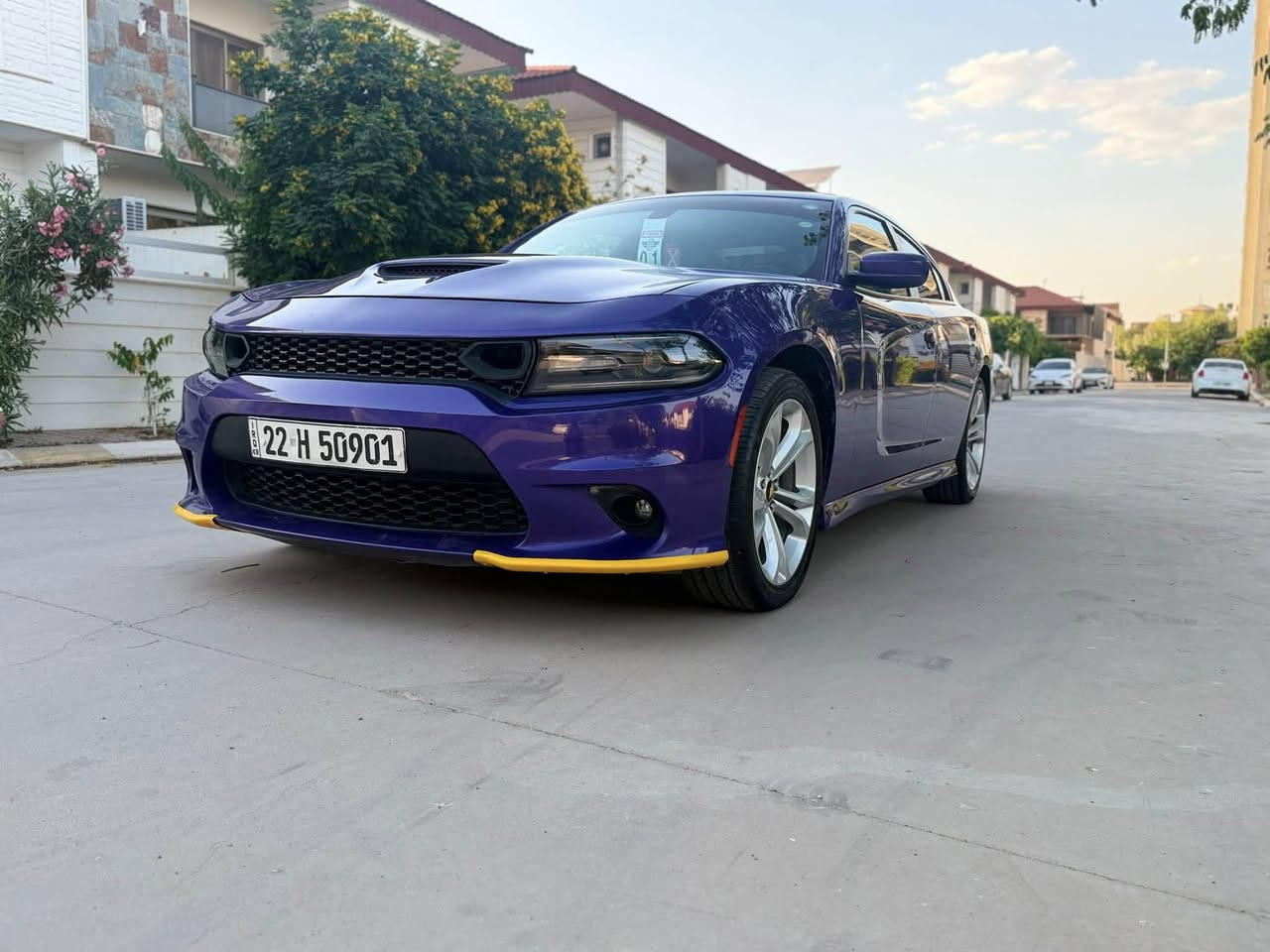 للبيع جارجر Gt خليجي شركة هارلم 
موديل  2019 
ماشيه 100مل بضبط 
لون بنفسجي مميز 🟣
سعر مناسب 248
فتحت سقف سلايت 
مقاعد جلد كهربائي 
داخل ابيض و بنفسجي 
رادار جانبي 
شاشه كبيره مع نضام كار بلي 
شاشه عربيه 
سستم صوت الباين 
حساس خلفي 
لايت زينون بلادي 
دكمه سبورت 
سوبر تراك باك 
كير شفت بل استيرن 
ملاحظة/   سياره دخول صفر خليجي للعراق بس بيها ملاحضه بسيطه مكانينpdr 
كير محرك شرط 
مكاني كركوك          
***********
*********** واتس اب
