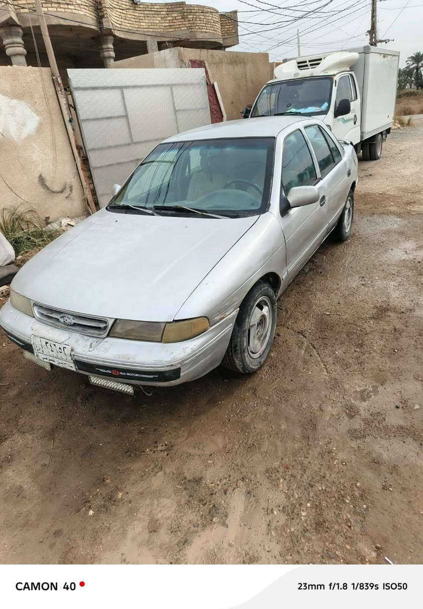 سلام عليكم سياره للبيع كيه سيفيه سعر 25وبيه مجال هذا رقم الهاتف ***********
