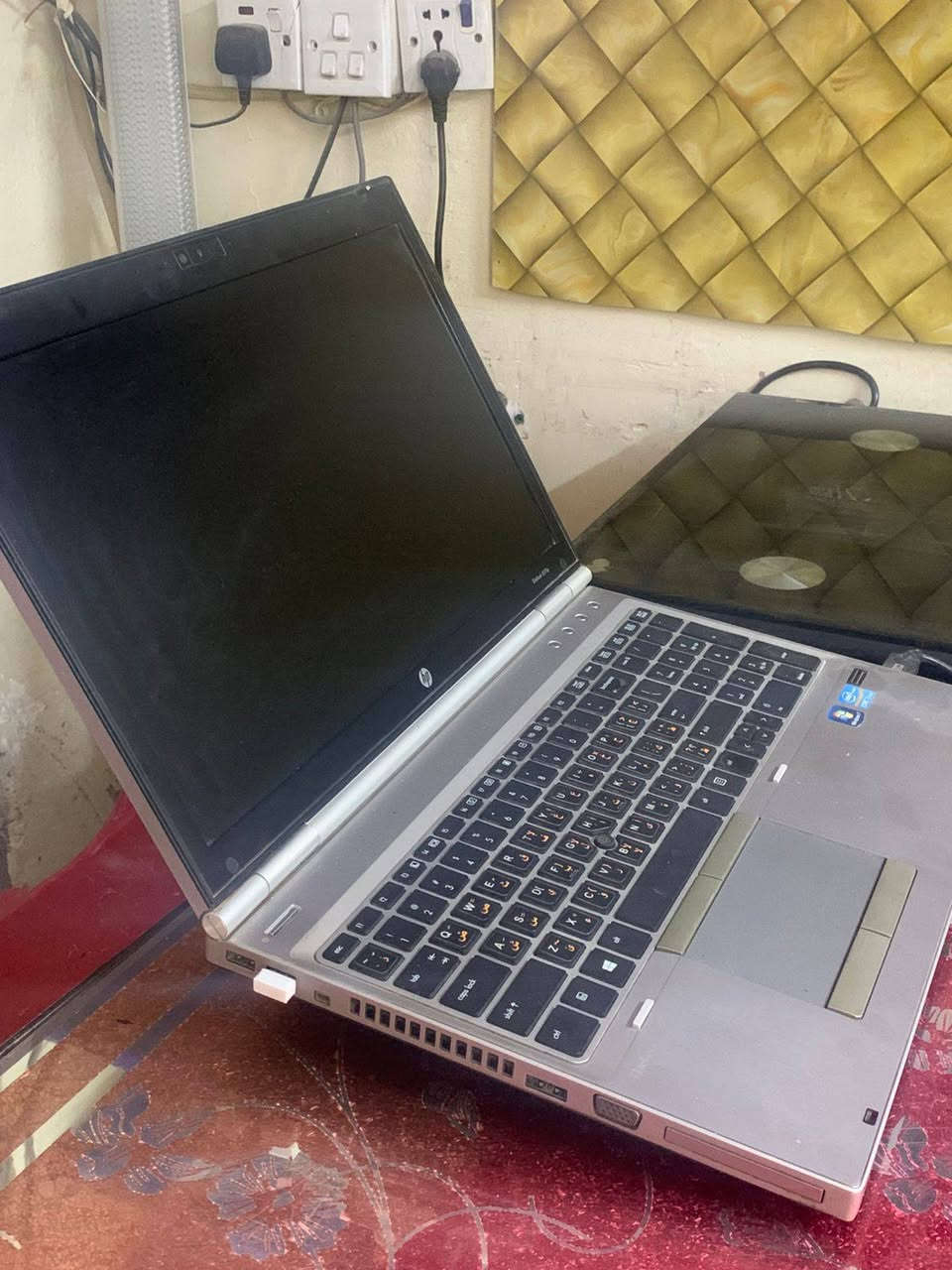 غراض محل  للبيع. اي ضرر مابيهم مكانهم ناصريه مركز


**إذا كنت صاحب هذا الإعلان وتريد حذفه لأي سبب، رجاءا أرسل رسالة إلى الدعم الفني**