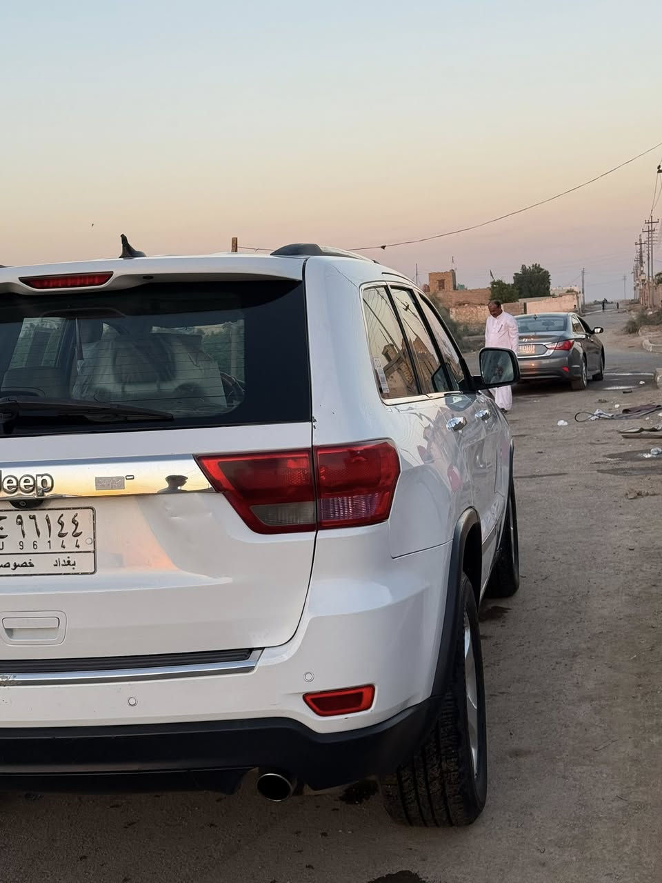 السلام عليكم جيب خليجي ١٣ فول مواصفات للاخير لمتدد معروفه مواصفات المتدد ما حاجه اذكرها كير ومحرك كفاله لا تنقيص ولا تبخير فقط الكيس مفتوح السونار بالمنشور بيه كل التفاصيل 
رقم بغداد مشروع وطني مداور ثاني يوم 
السعر ١٣٧ وبيها مجال للشراي اتصل وتدلل
مكان السياره العماره ناحية سيد احمد 
للاتصال ***********
