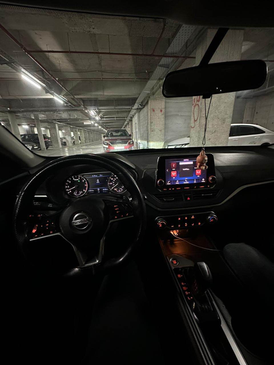 Nissan Altima SR 
بئ بؤياخ بئ پةرةشوت بةكلين داخل بو تةنها دووپةلةي بچوك بوياخة سةر دةرگا رسمم داناوة رةقةم شانسيم داناوة .سةيارةيكي زور جوانو پاك بئ مةسروف كةمةك تةزرةي هةية .نيسان التيما 2019 SR فول بدون فتحة بس سيارة كلين بدون ايرباك
فقط شبر و نص سبخ باب خلف.حالوب قليل أربيل, العراق


**إذا كنت صاحب هذا الإعلان وتريد حذفه لأي سبب، رجاءا أرسل رسالة إلى الدعم الفني**