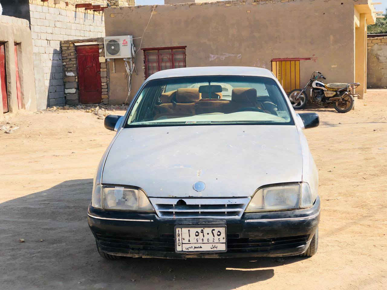 اوبل اوميكا موديل 1988.
لون سلفري جاهزه مكينه وكير ونجي جدد حداديه تخم تاير 
سياره مال جناي رقم بابل صاحبها بلناصريه الشرعي مكفوله كص نقل اصوليات تريد تحول تريد وكاله.
 السعر. 27 وبيها مجال   
مكانها ناصريه سيددخيل ***********
