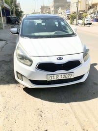 للبيع كيا كارنز موديل ١٤  رقم بغداد الجديد باسمي كير محرك كفاله تبريد ...