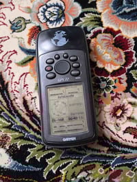 الجهاز هو 72 Garmin  اي فيده يراسلني واتساب ٠٧٨١٧١٣٧١٣٦