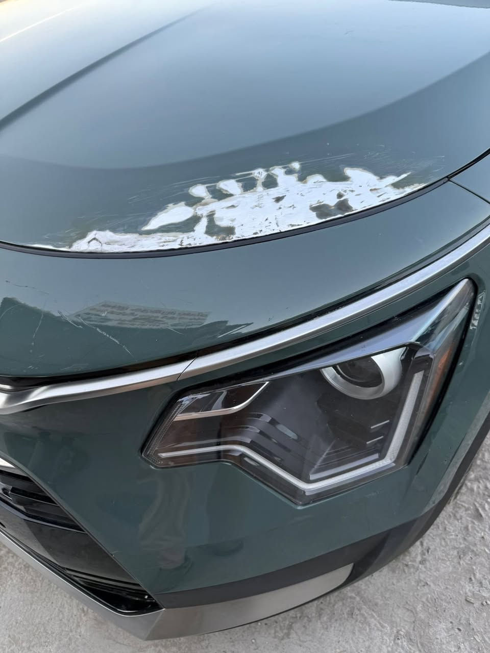 Kia niro ev 2023
لون زيتوني مميز 

وارد امريكي 

الحادث جزء من البنيد موضح بالصورة 

مقاعد مخمل نص جلد 

حساسات امامي خلفي 

كامرا بلادي 

تحكم ستيرن 

كرسي كهرباء 

تدفئة مقاعد

مساعد تجنب التصادم الامامي 

نظام الحفاظ على المسار والسرعه 

السيارة اقتصادية جداً 

رقم بغداد 

السعر 14.800$

*********** واتس اب
