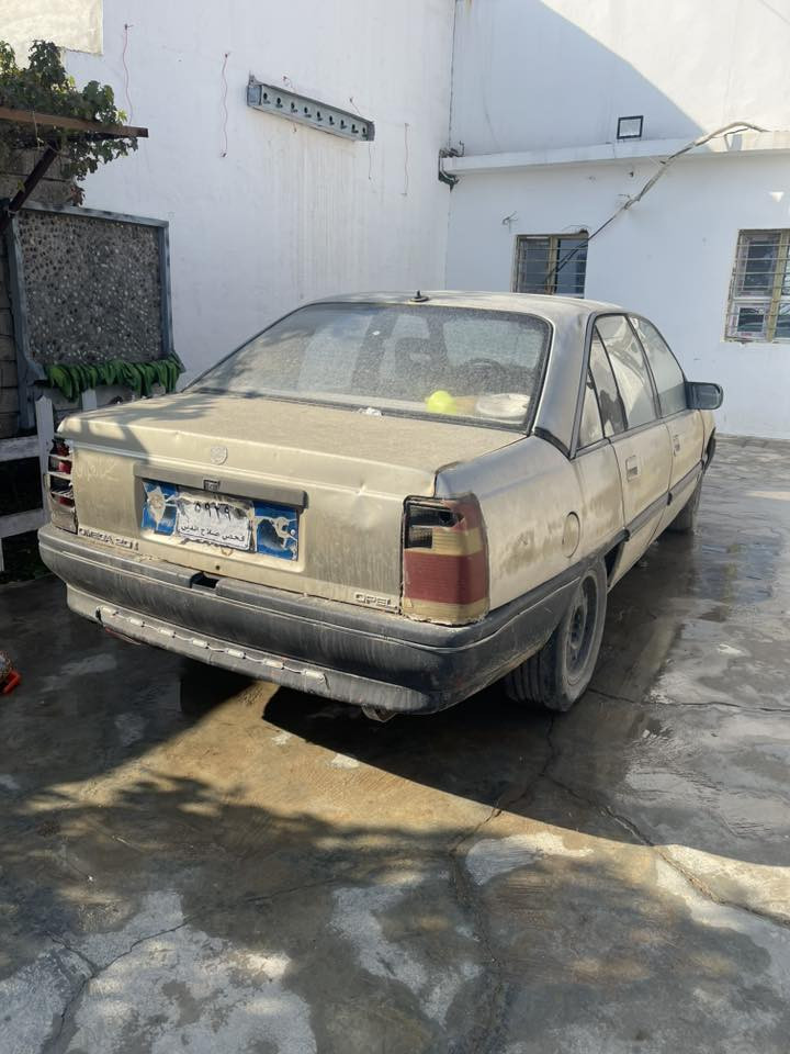 مكلف بنشر اوبل مسجلة صلاح الدين السعر 9
ورقة وبيها مجال ومراوس هم يرهم ***********
