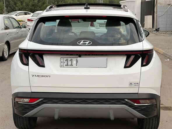 هونداي توسان 2024 فول مواصفات 1/1 
خليجي وكالة هونداي ألت ساك العراق
فتحة سقف بانوراما 
مقاعد كهرباء عدد 2
شاشة كبيرة 
ماشية 45 الف كيلو 

السعر 21,500 $
رقم بغداد / بأسمي
مكانها بغداد / الاعظمية
***********
