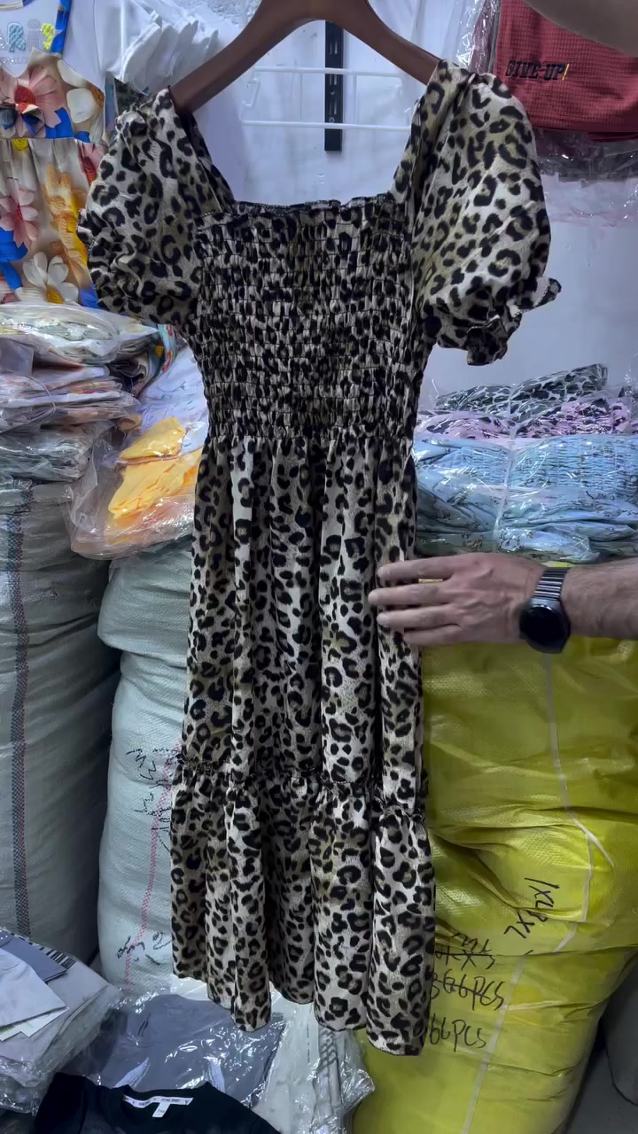 فستان بناتي جمله بنات صالح كشمير 
تلبس من عمر ٧ سنه ال ١٠ سنه
الدرزن ب48
والتوصيل 6


**إذا كنت صاحب هذا الإعلان وتريد حذفه لأي سبب، رجاءا أرسل رسالة إلى الدعم الفني**